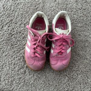Adidas Gazelle Pink and White